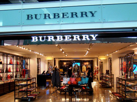Burberry valencia tiendas aeropuerto outlet